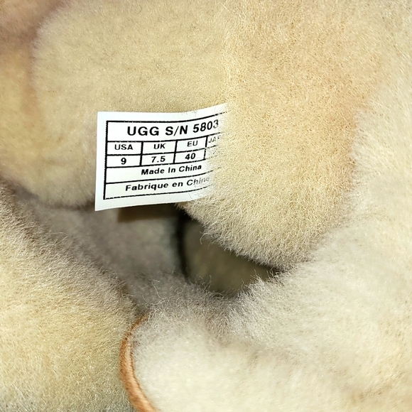 [SOLD]UGG Australia Bailey Chestnut Suede Button Boot UggBoots /  NIB - Picture 11 of 12